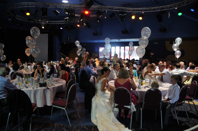 wedding photographer, dorset-063.jpg - LYNETTE & DAVE - HMS SULTAN - GOSPORT - 1.8.09